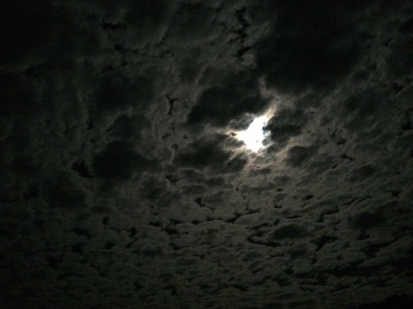 Full moon post Lunar eclipse. photo: Banks