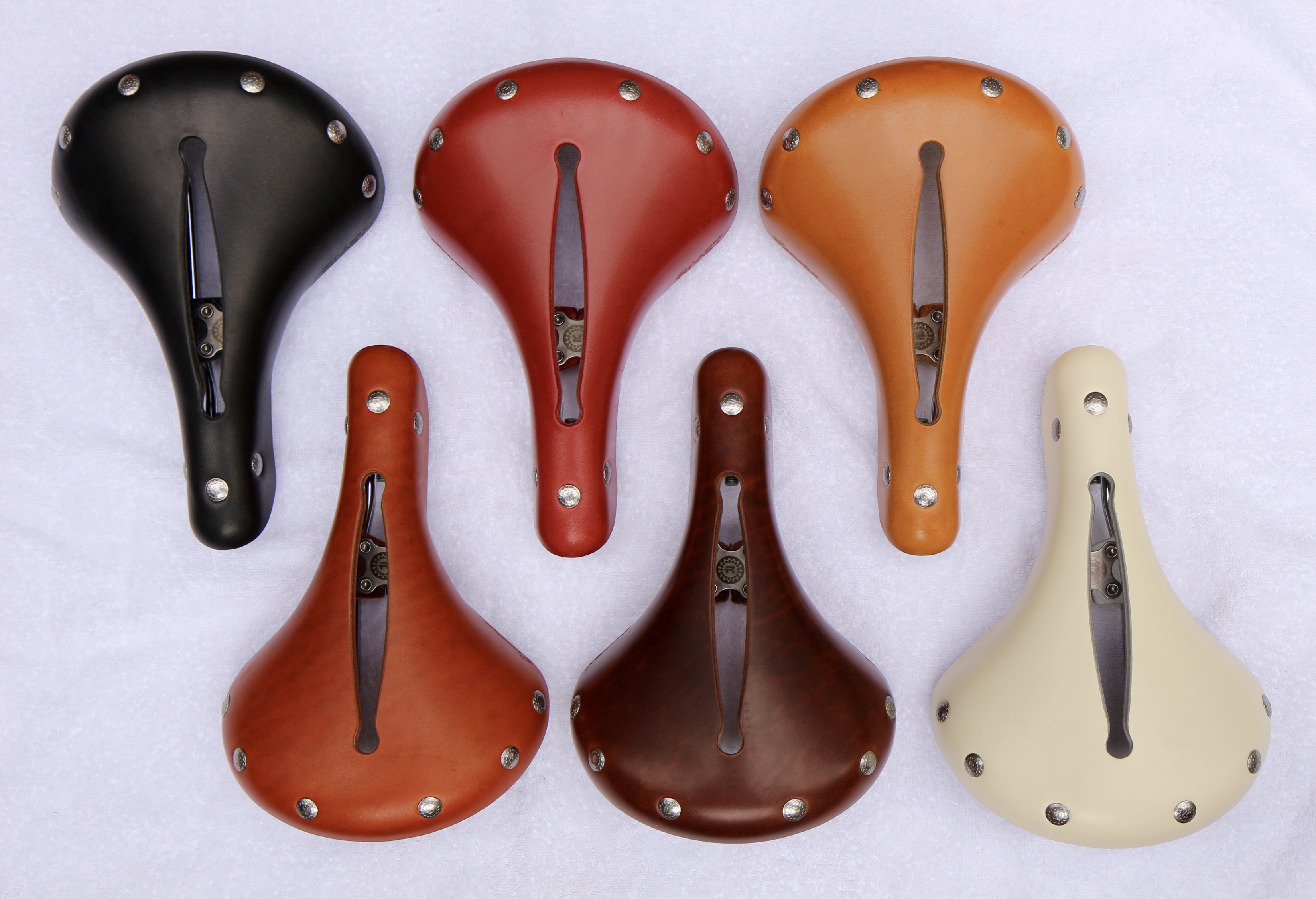 Rivet store bike saddles